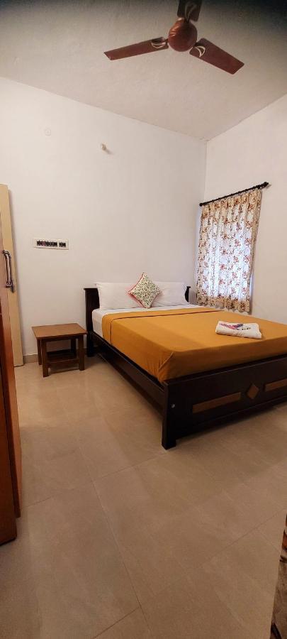 Royal Black Pepper Cottage Yercaud Kamer foto